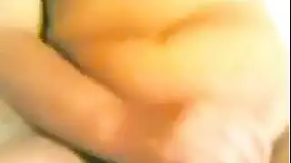 انجى اللبوه عسوله اوى مع واد زبير قلبها وفحت كسمها فحت