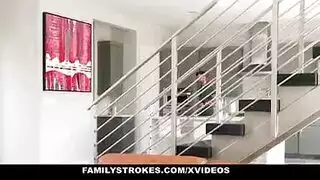 مقاطع مسربه بمنيه