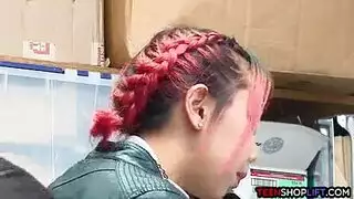 مكتب الايطالية أمي عامل التوصيل