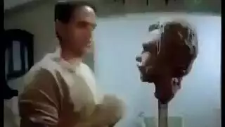 قبل الأضواء: فيلم فيفي عبدة الصريح مع رجلها