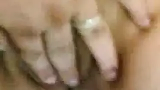 سيطرة على عشيقته المغربية الجانبية