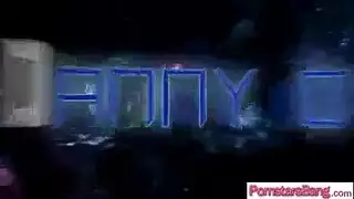 عضلاته اخو جوزها