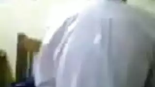 جلسة جماع عابرة مع عاهرة ممتلئة الجسم