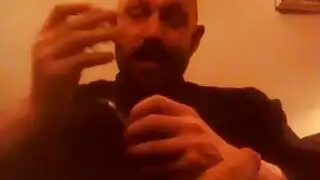 شقراء مدخنة تحصل على ضرب أنابيب شامل