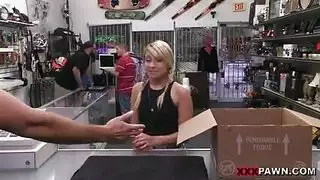 مداعبة فرج سحاقي مع صراخ مقطع إباحي قوي مجاني